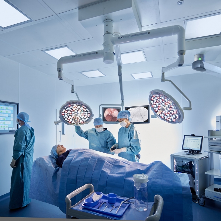 Brandon Medical Fat Beam Technology Operating Light