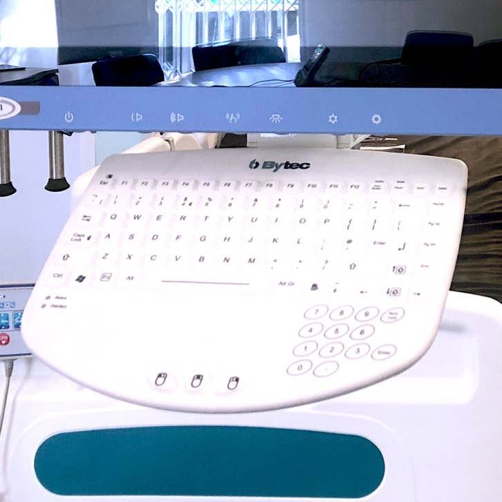 brandon-medical-symposia-infection-control-keyboard