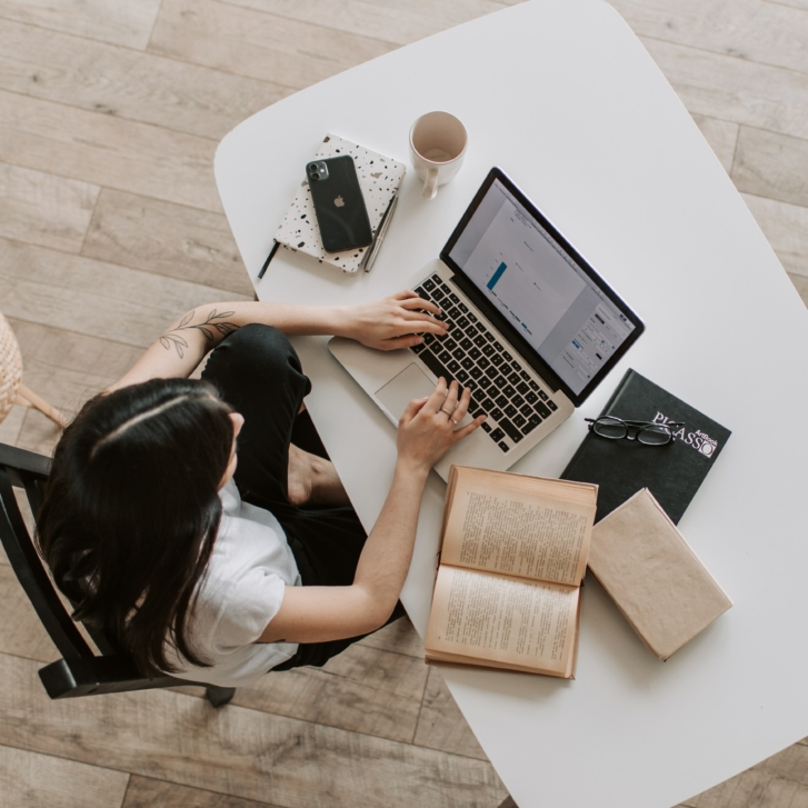 Stoc image illustrating remote work