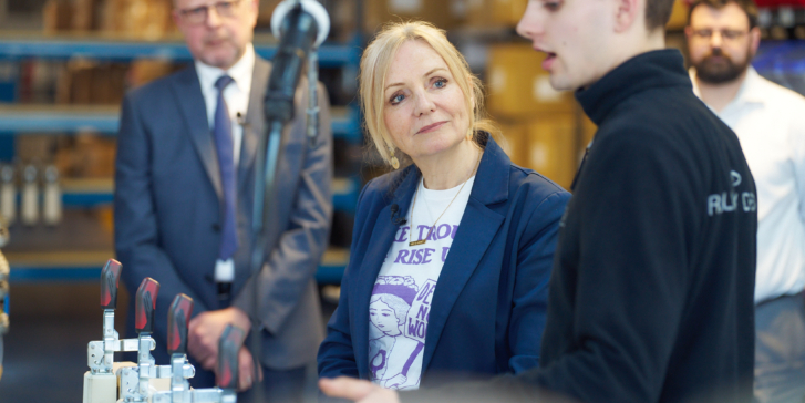 Tracy Brabin manufacturing visit